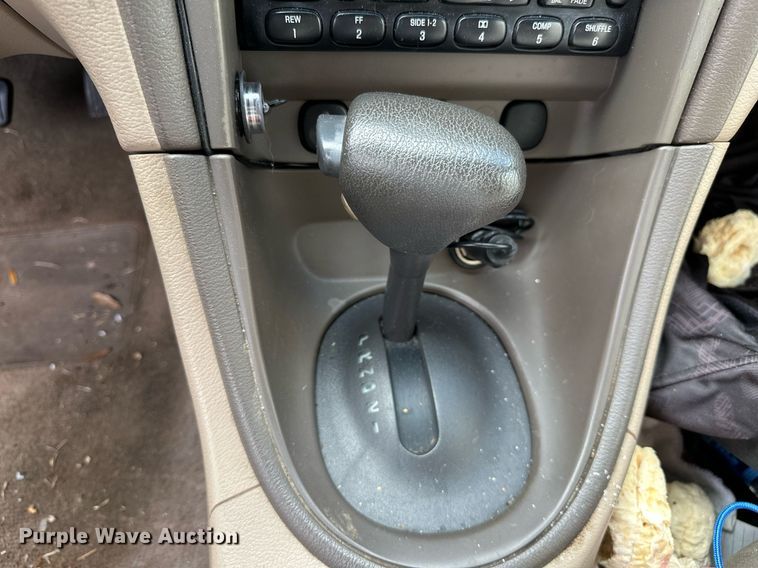 image for item DP3132 2001 Ford Mustang