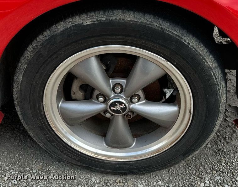 image for item DP3132 2001 Ford Mustang