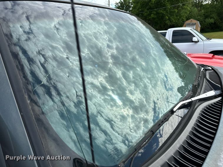 image for item DP3133 2000 Chevrolet Silverado 1500  Ext. Cab pickup truck