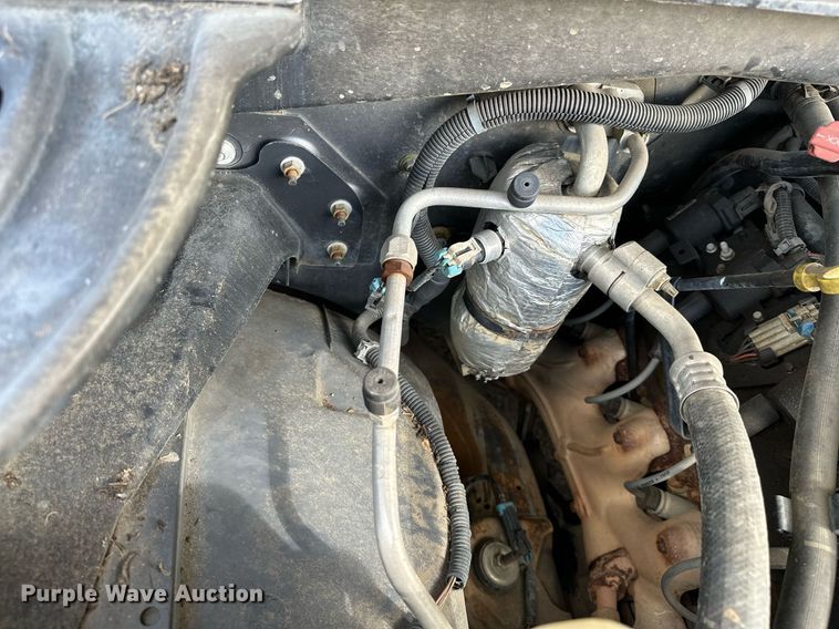 image for item DP3133 2000 Chevrolet Silverado 1500  Ext. Cab pickup truck