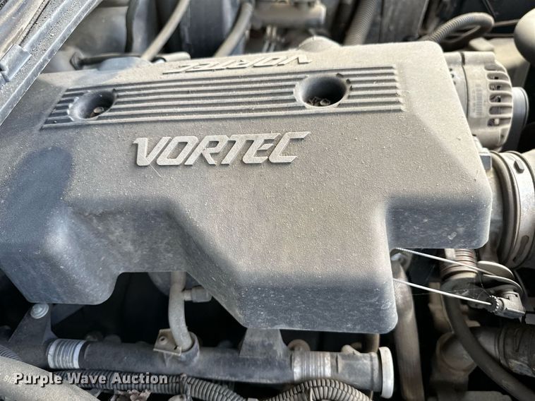 image for item DP3133 2000 Chevrolet Silverado 1500  Ext. Cab pickup truck