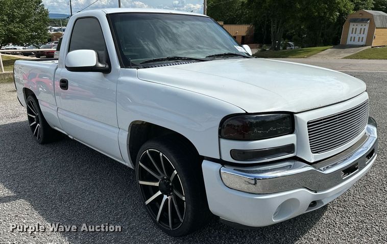 image for item DP3134 2006 GMC Sierra 1500  pickup truck