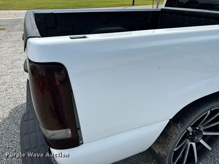 image for item DP3134 2006 GMC Sierra 1500  pickup truck