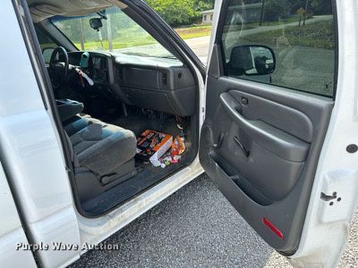 image for item DP3134 2006 GMC Sierra 1500  pickup truck