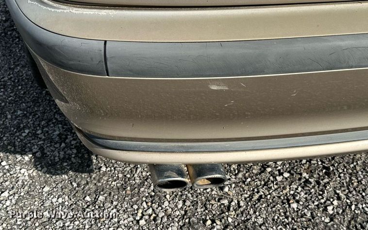 image for item DP3136 2001 BMW 330i