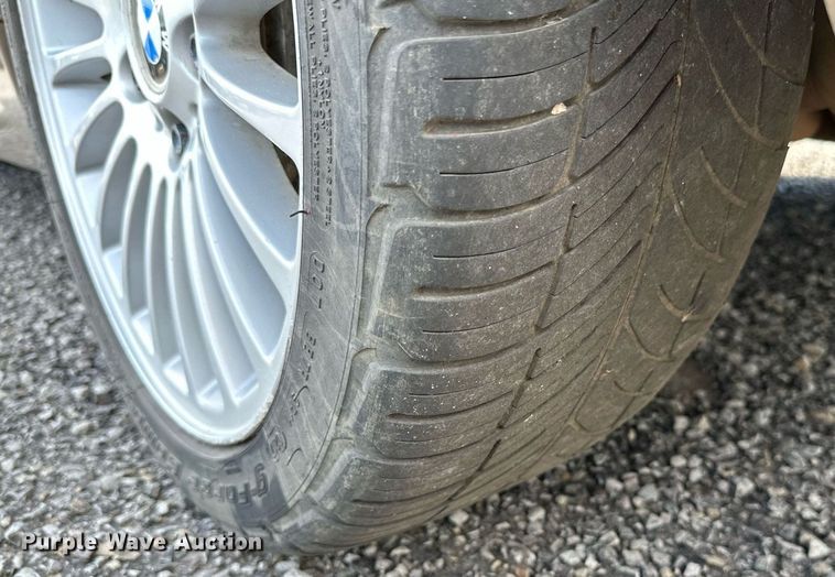 image for item DP3136 2001 BMW 330i