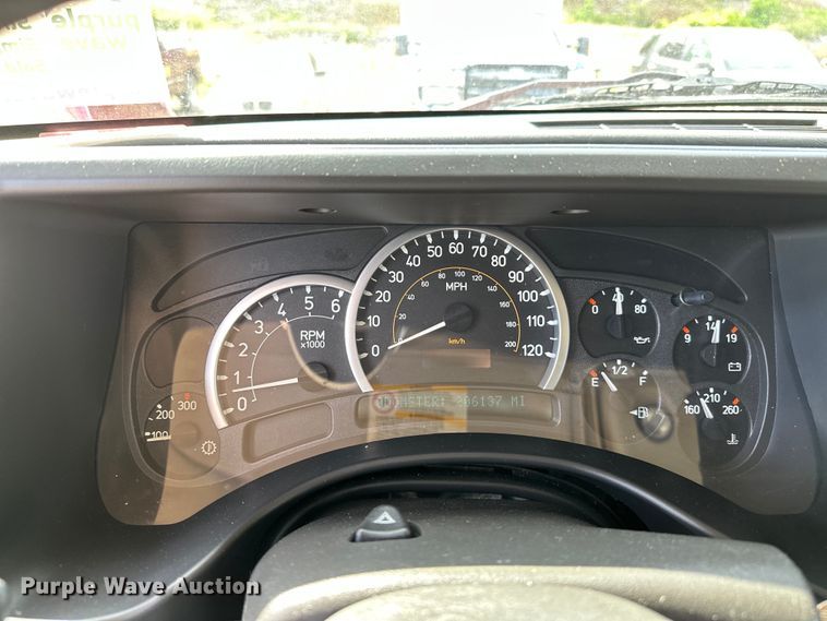 image for item DP3138 2005 Hummer H2  SUV