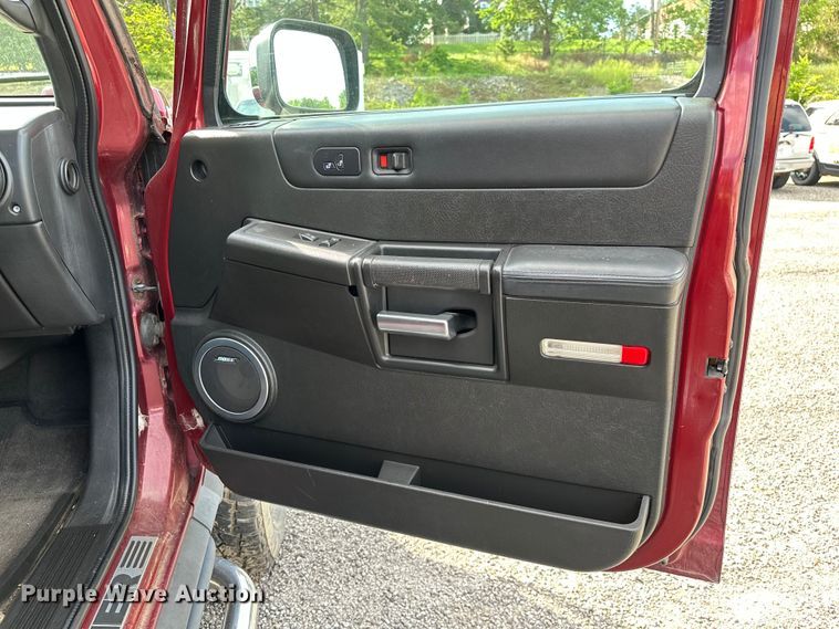 image for item DP3138 2005 Hummer H2  SUV