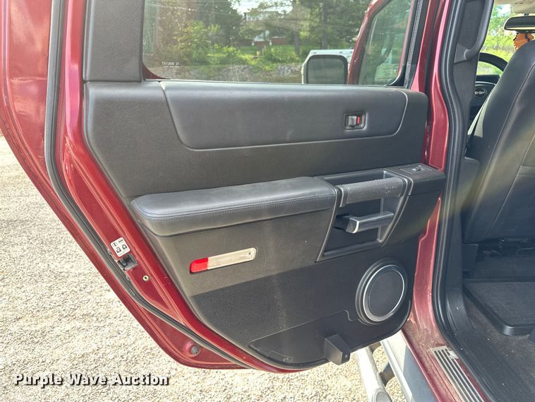 image for item DP3138 2005 Hummer H2  SUV