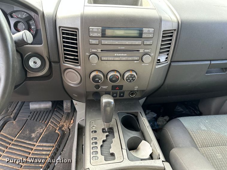 image for item DP3140 2004 Nissan Titan  Ext. Cab pickup truck