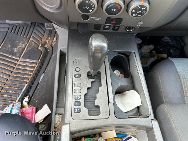 image for item DP3140 2004 Nissan Titan  Ext. Cab pickup truck