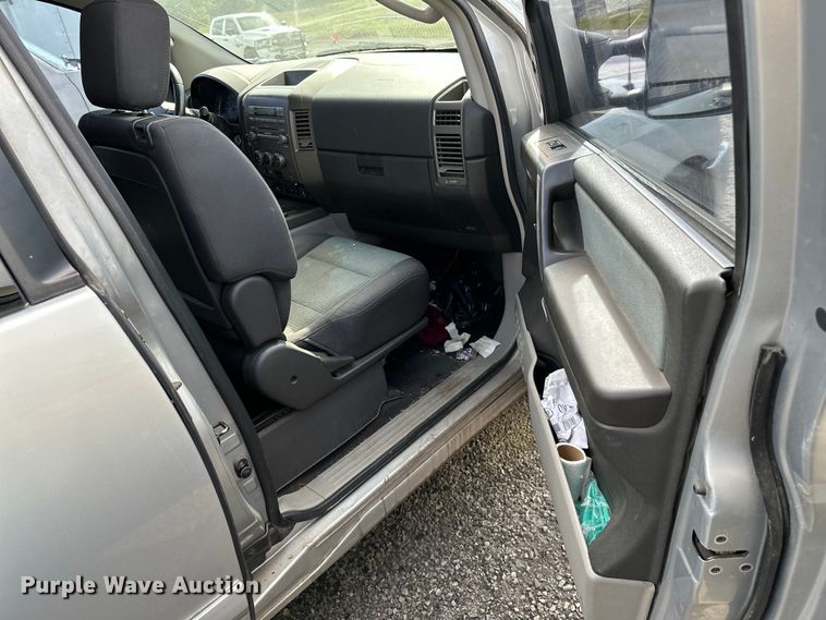 image for item DP3140 2004 Nissan Titan  Ext. Cab pickup truck