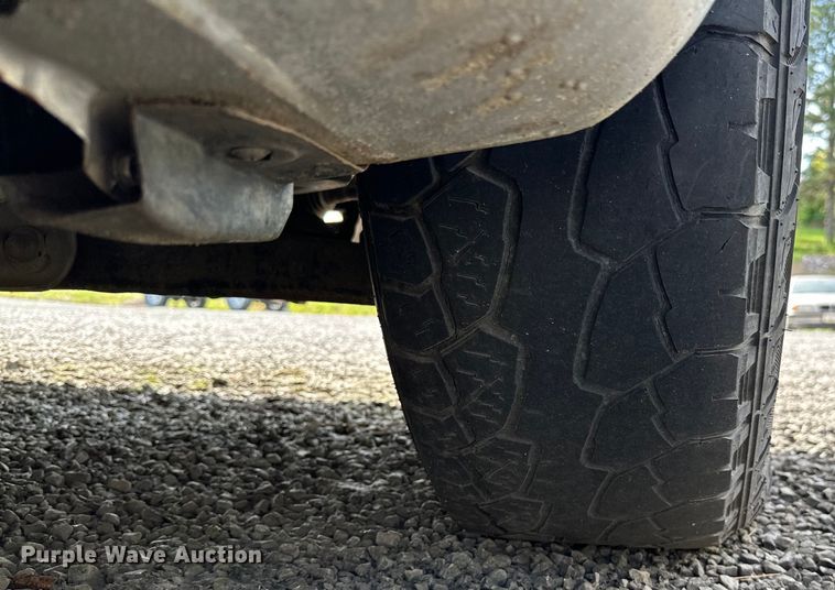 image for item DP3140 2004 Nissan Titan  Ext. Cab pickup truck