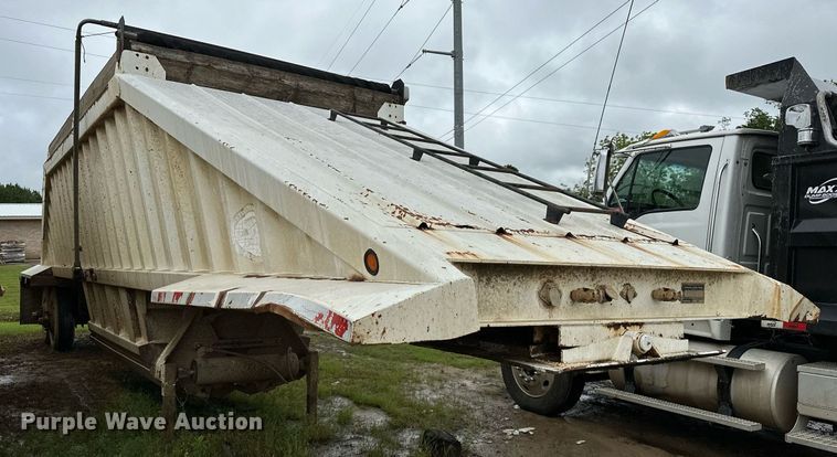 image for item DP3141 2002 Construction Trailer Specialist  bottom dump trailer
