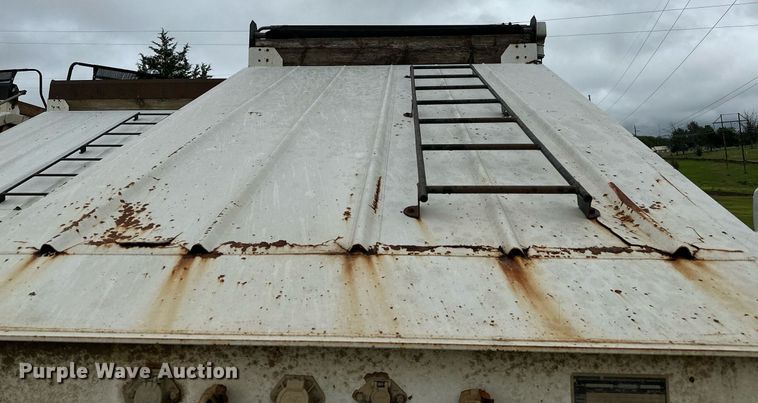 image for item DP3141 2002 Construction Trailer Specialist  bottom dump trailer