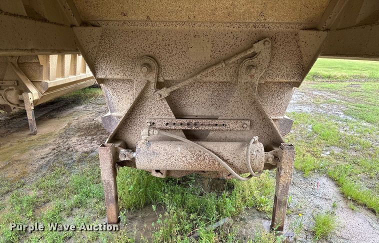 image for item DP3141 2002 Construction Trailer Specialist  bottom dump trailer