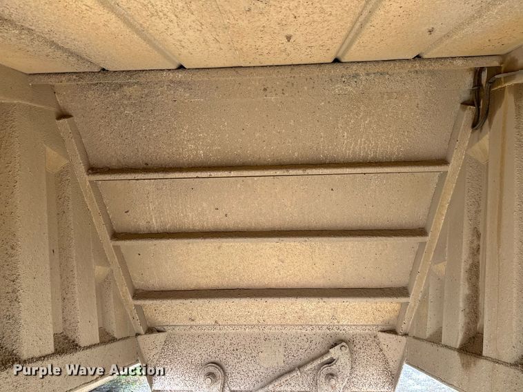 image for item DP3141 2002 Construction Trailer Specialist  bottom dump trailer