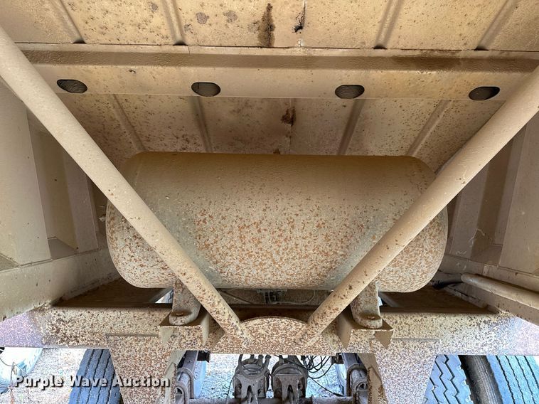 image for item DP3141 2002 Construction Trailer Specialist  bottom dump trailer