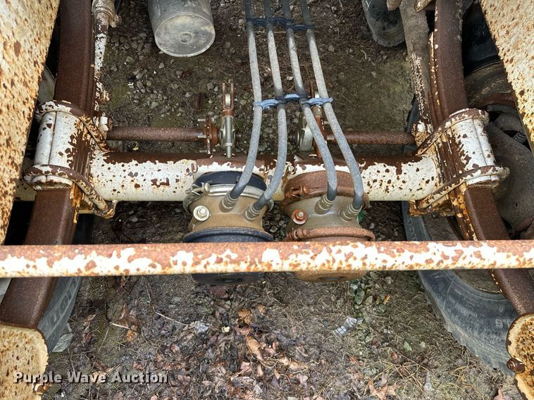 image for item DP3141 2002 Construction Trailer Specialist  bottom dump trailer