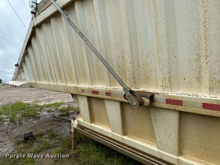 image for item DP3141 2002 Construction Trailer Specialist  bottom dump trailer