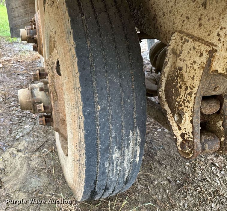 image for item DP3141 2002 Construction Trailer Specialist  bottom dump trailer