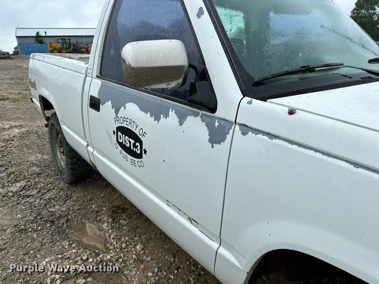 image for item DP3145 1992 Chevrolet K1500  pickup truck