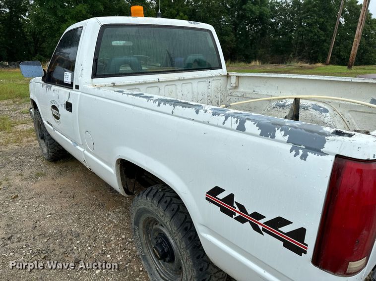 image for item DP3145 1992 Chevrolet K1500  pickup truck