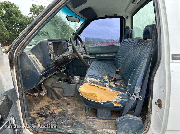 image for item DP3145 1992 Chevrolet K1500  pickup truck