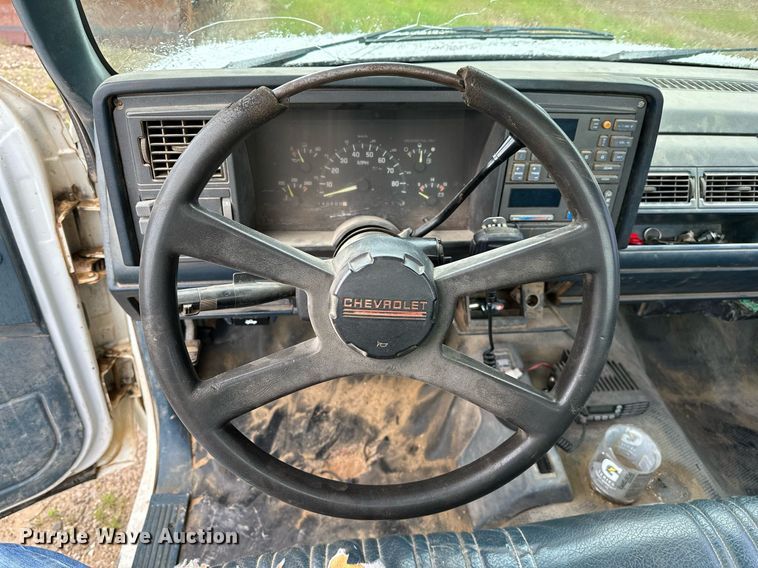 image for item DP3145 1992 Chevrolet K1500  pickup truck