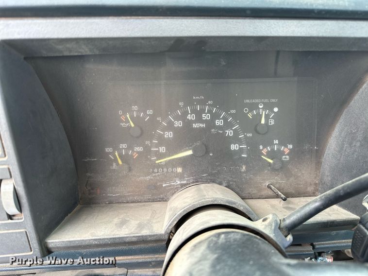 image for item DP3145 1992 Chevrolet K1500  pickup truck