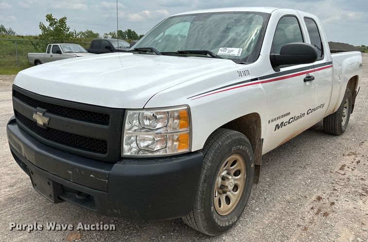 image for item DP3161 2007 Chevrolet Silverado 1500  Ext. Cab pickup truck