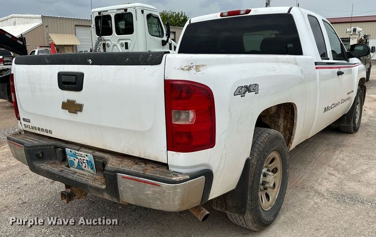 image for item DP3161 2007 Chevrolet Silverado 1500  Ext. Cab pickup truck