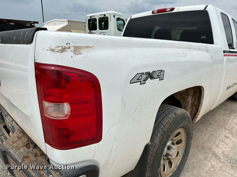 image for item DP3161 2007 Chevrolet Silverado 1500  Ext. Cab pickup truck