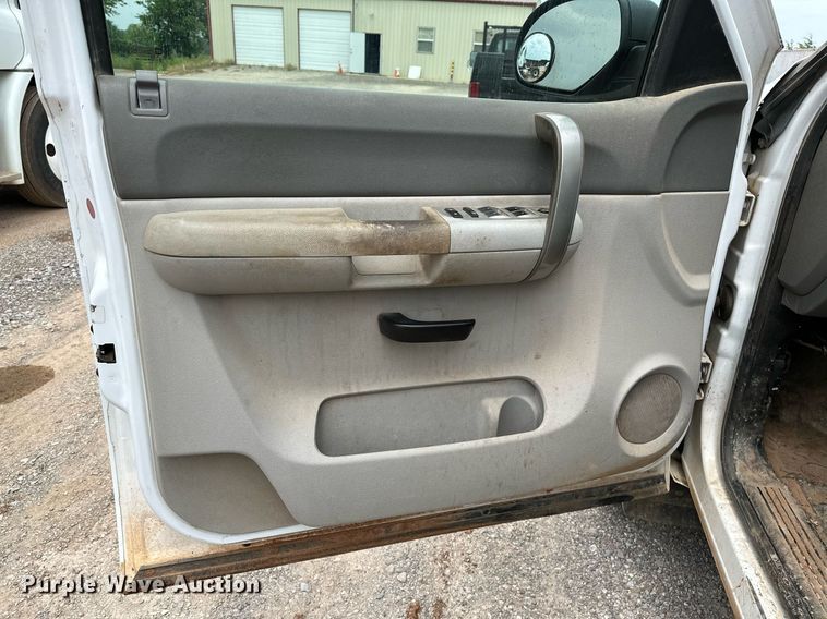 image for item DP3161 2007 Chevrolet Silverado 1500  Ext. Cab pickup truck