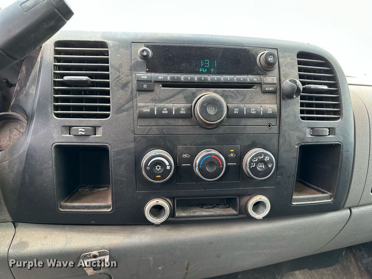 image for item DP3161 2007 Chevrolet Silverado 1500  Ext. Cab pickup truck