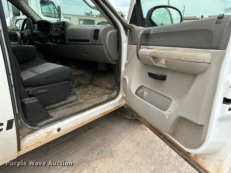 image for item DP3161 2007 Chevrolet Silverado 1500  Ext. Cab pickup truck