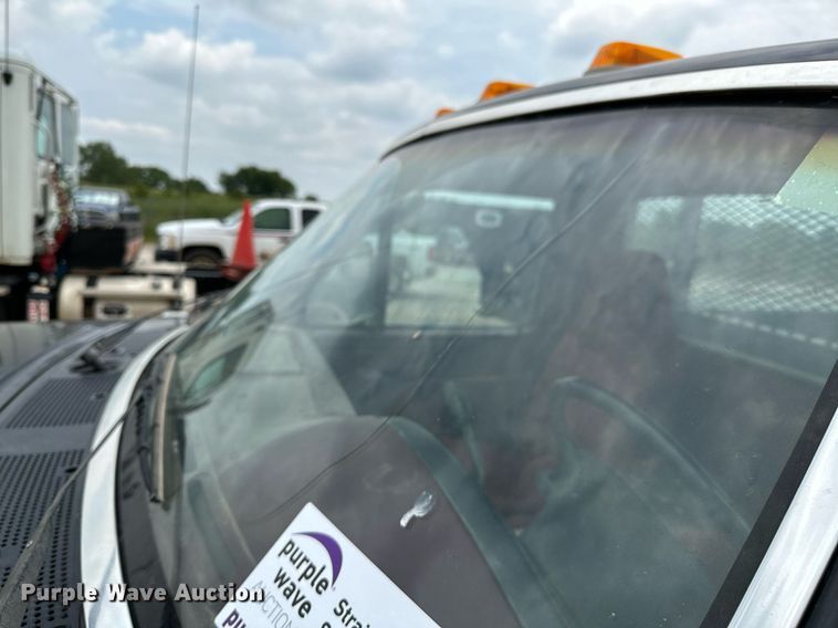 image for item DP3162 1997 Ford F350  utility bed pickup truck