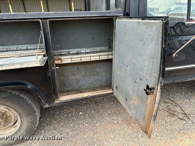 image for item DP3162 1997 Ford F350  utility bed pickup truck