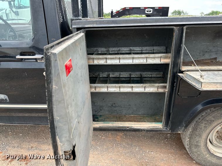 image for item DP3162 1997 Ford F350  utility bed pickup truck