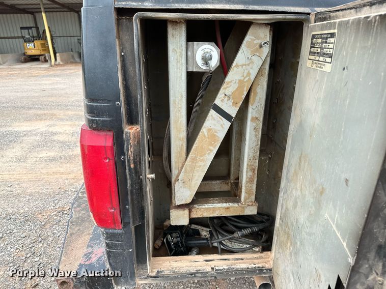 image for item DP3162 1997 Ford F350  utility bed pickup truck