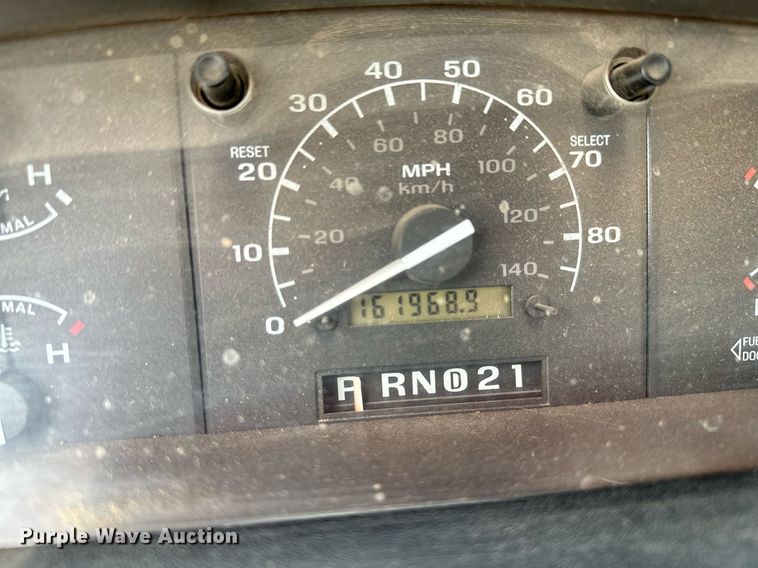 image for item DP3162 1997 Ford F350  utility bed pickup truck