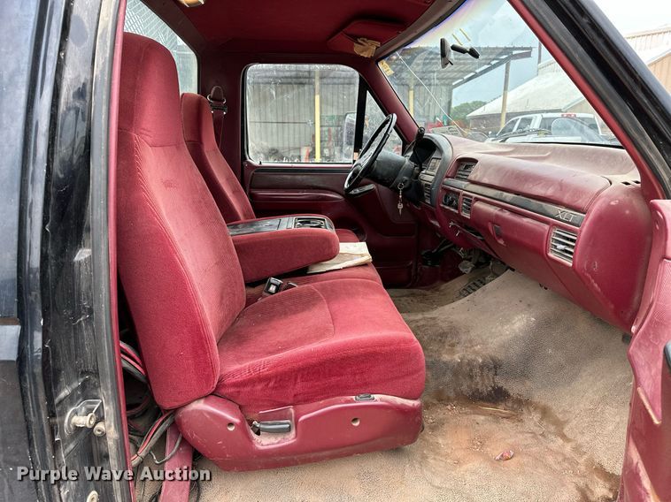 image for item DP3162 1997 Ford F350  utility bed pickup truck