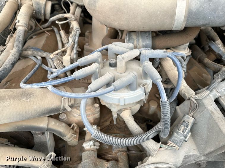 image for item DP3162 1997 Ford F350  utility bed pickup truck