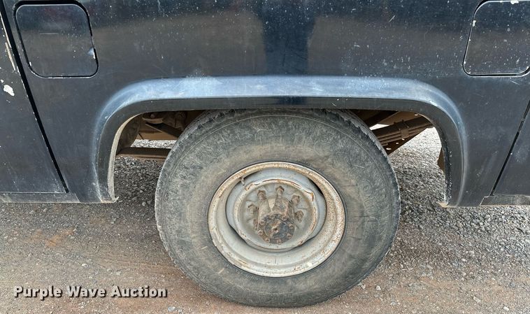 image for item DP3162 1997 Ford F350  utility bed pickup truck