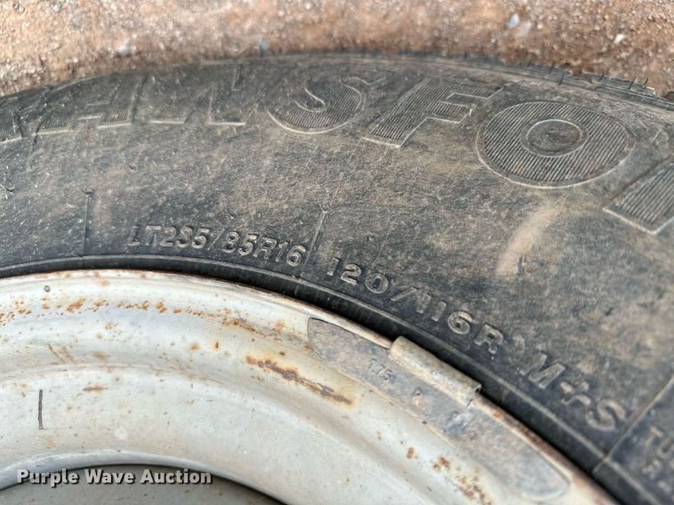 image for item DP3162 1997 Ford F350  utility bed pickup truck