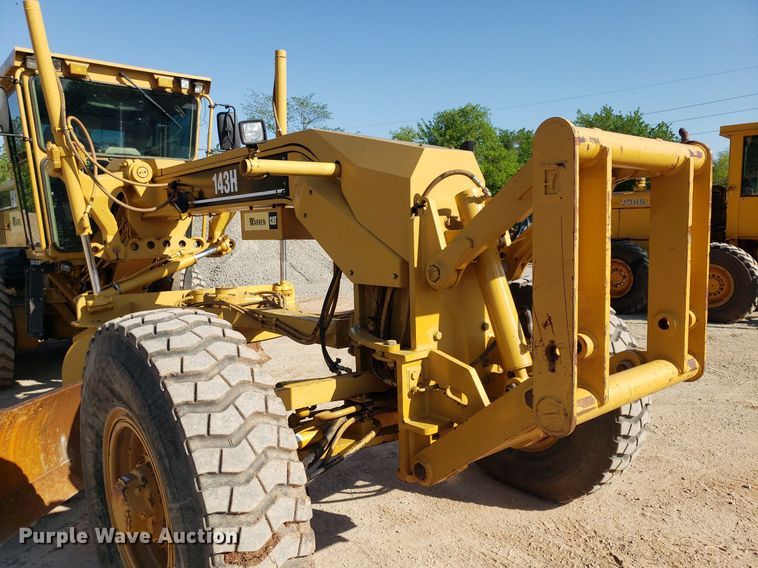 image for item DP7852 2007 Caterpillar   143H motor grader