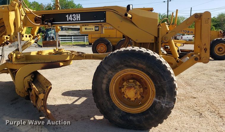 image for item DP7852 2007 Caterpillar   143H motor grader