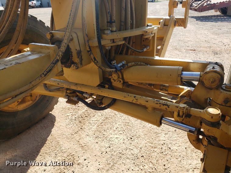image for item DP7852 2007 Caterpillar   143H motor grader