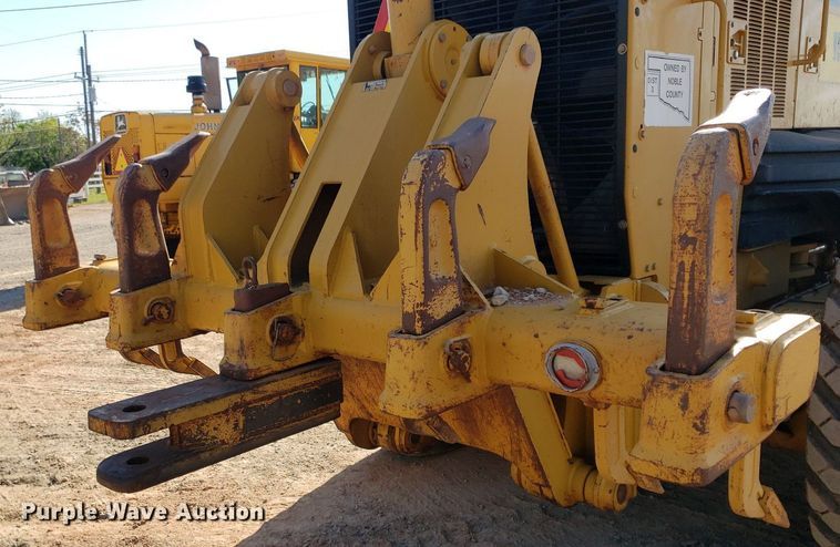 image for item DP7852 2007 Caterpillar   143H motor grader