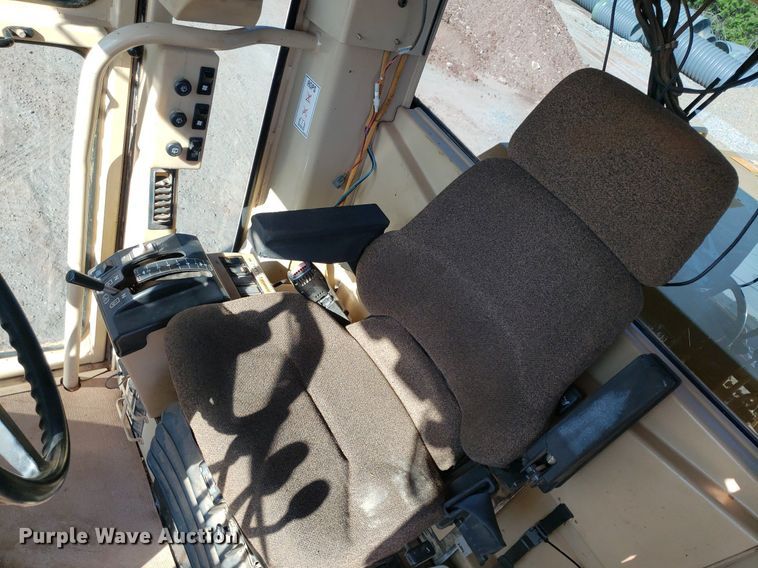 image for item DP7852 2007 Caterpillar   143H motor grader